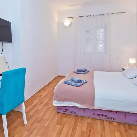 Apartman Toma * Hvar Town